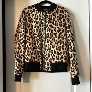 Alice & Olivia reversible bomber. Size large. Leopard print/floral